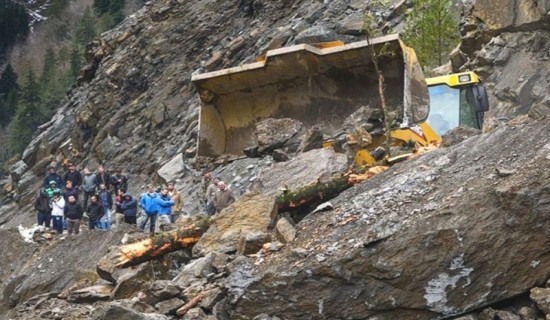 म्यानमारको कचिन प्रान्तमा खानीमा पहिरो, २५ जनाको मृत्यु