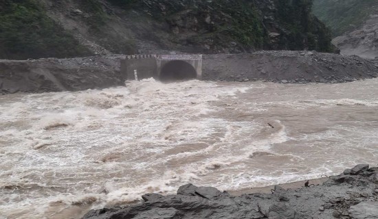 अरुण तेस्रो आयोजनाको विद्युत् गृहस्थल र प्रवेशमार्ग छ दिनदेखि बन्द