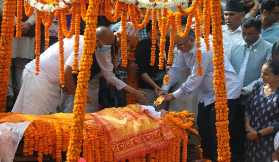 राजकीय सम्मानसहित सुवासचन्द्रको अन्त्येष्टि, दुई छोराले दिए दागबत्ती